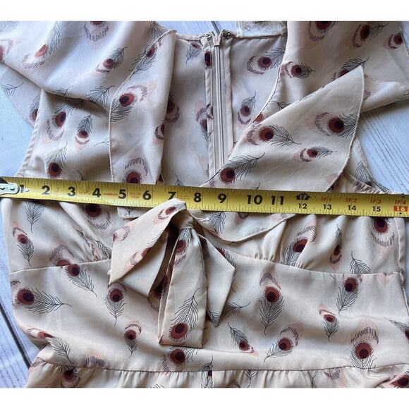 Forever 21 Peacock Feather Romper with Pockets Pale Pink Women’s M - Picture 5 of 8